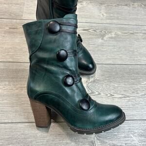 L'Artiste Spring Step Bentbrook Emerald Green Leather Ankle Boots EUC Size 36